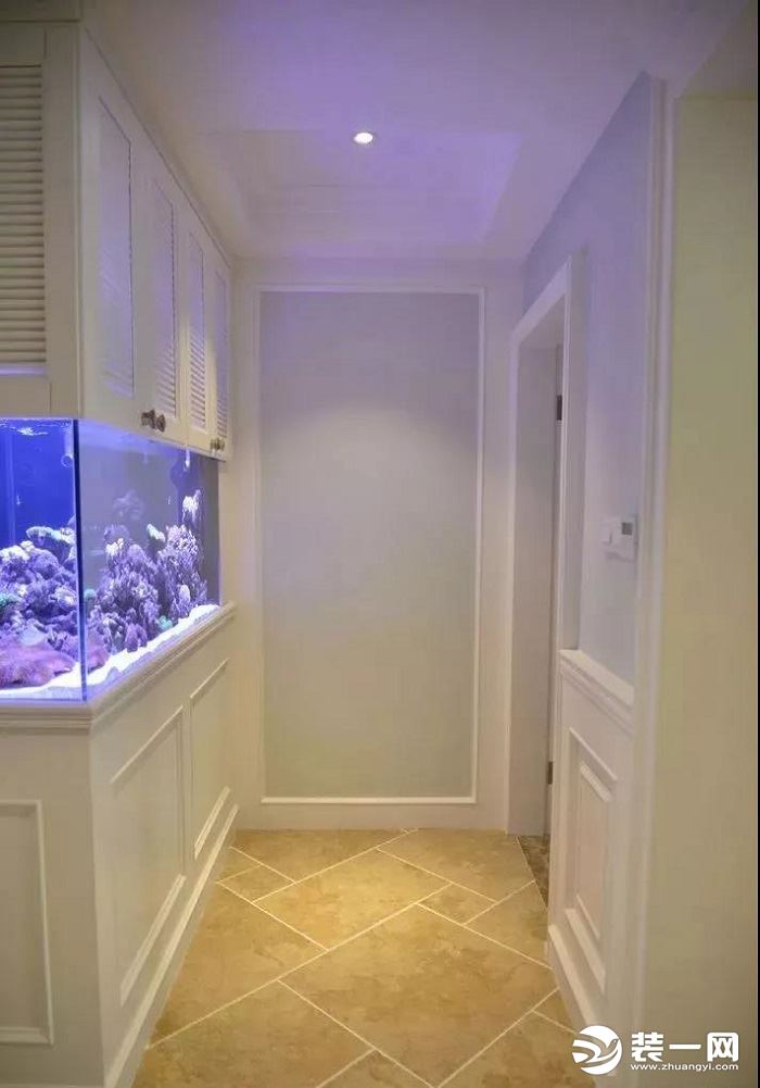 走廊鱼缸设计效果图