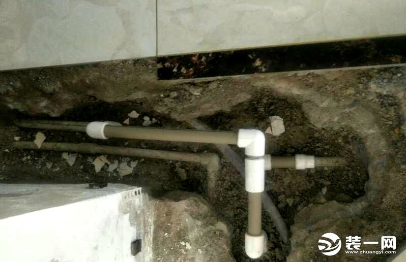 房子水管漏水怎么办