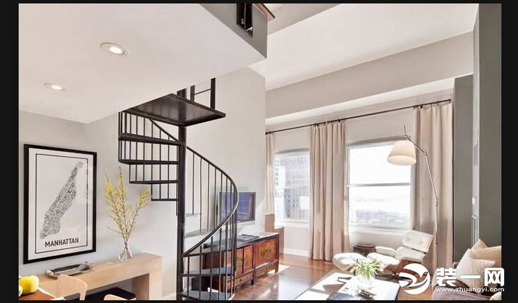 不锈钢楼梯图片之家装客厅不锈钢楼梯图片