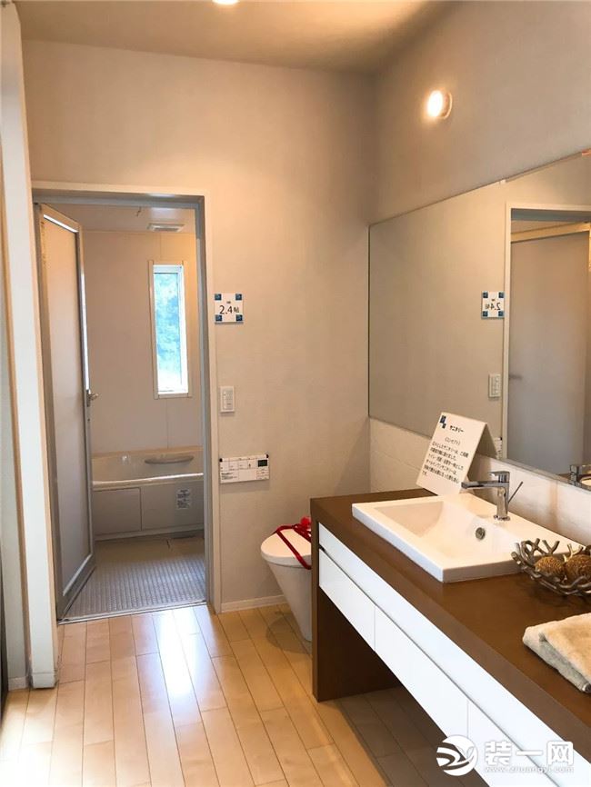 日本洗手间装修干湿分离设计案例