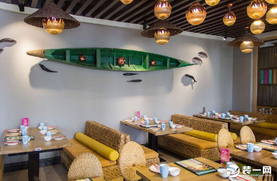 秀丽江南主题餐厅装饰设计效果图