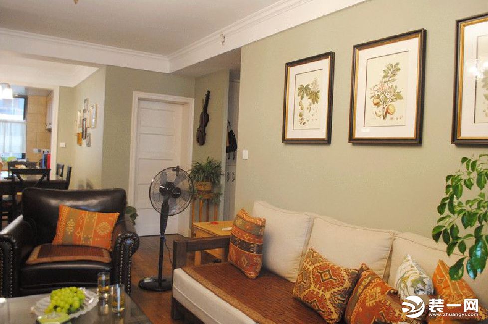 美式风格两居室装修客厅设计效果图