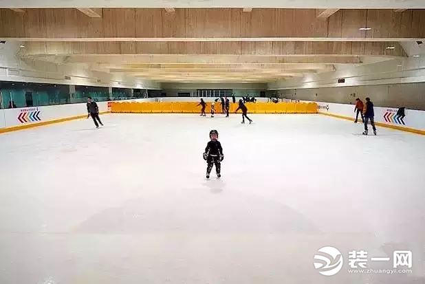 飞扬冰上运动中心图片