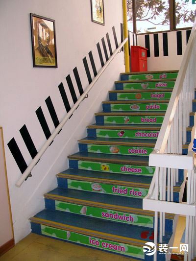 幼儿园楼梯扶手装修效果图