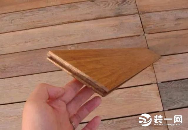 实木地板平扣和锁扣实木地板装修效果图家庭装修实木地板选择详情