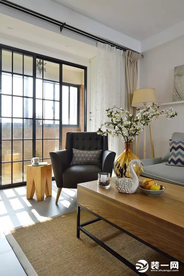 100平两居室现代简约风格客厅沙发装修效果图