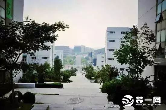 大连医科大学校园图