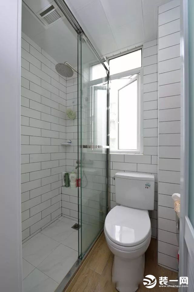 l型房子装修效果图l型房子设计图两居室装修效果图日式原木风格装修浴室