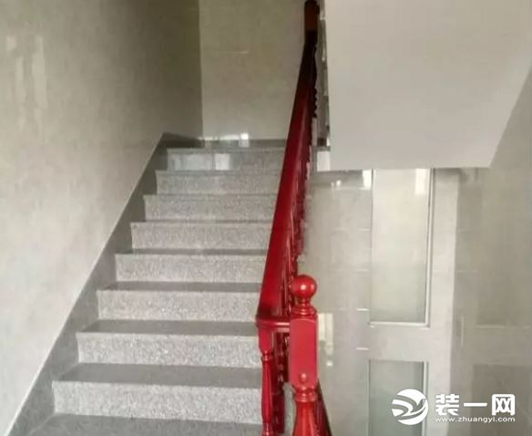 中式装修风格养老房装修设计楼梯