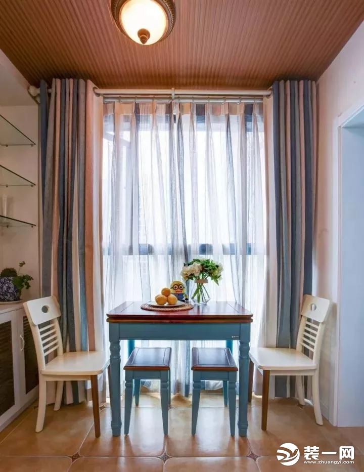 60平小户型两室一厅浪漫地中海风餐厅装修效果图