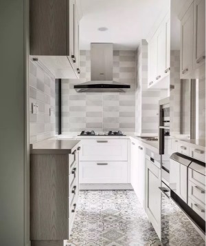 120平米三室兩廳美式風格一字型廚房裝修效果圖