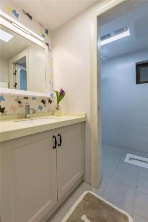 140平四居室简约北欧风格浴室卫生间装修效果图