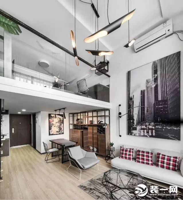 40平小户型现代工业风格复式单身公寓客厅装修效果图