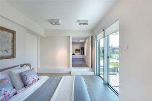 300平米别墅现代风格卧室装修效果图