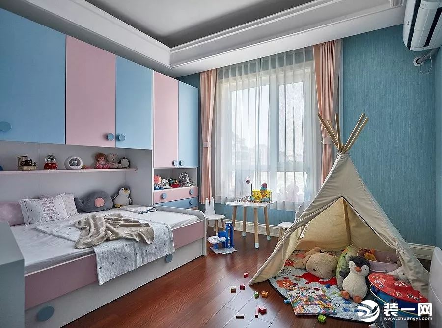 146平米四室二厅二卫现代风格女孩房儿童房卧室装修效果图
