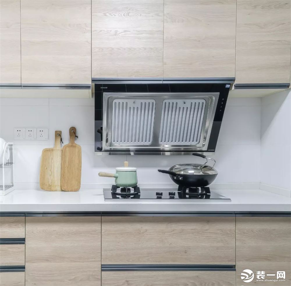 90平米无印良品日式风格三居室厨房装修效果图