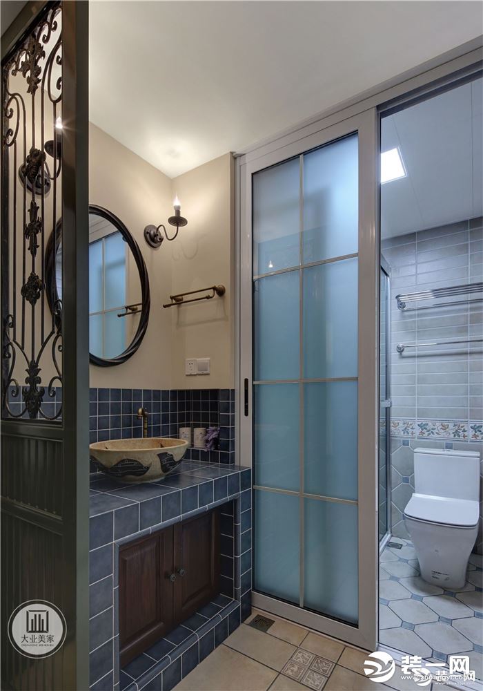 世纪彩城135平三室两厅现代美式风格浴室卫生间装修效果图