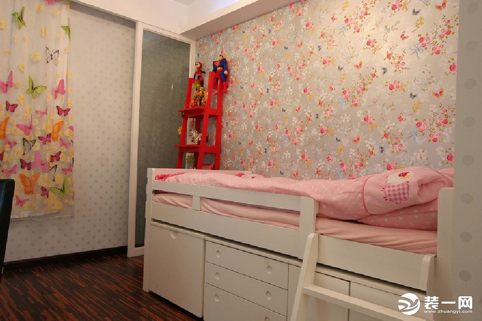 混搭装修风格儿童房卧室装修设计效果图