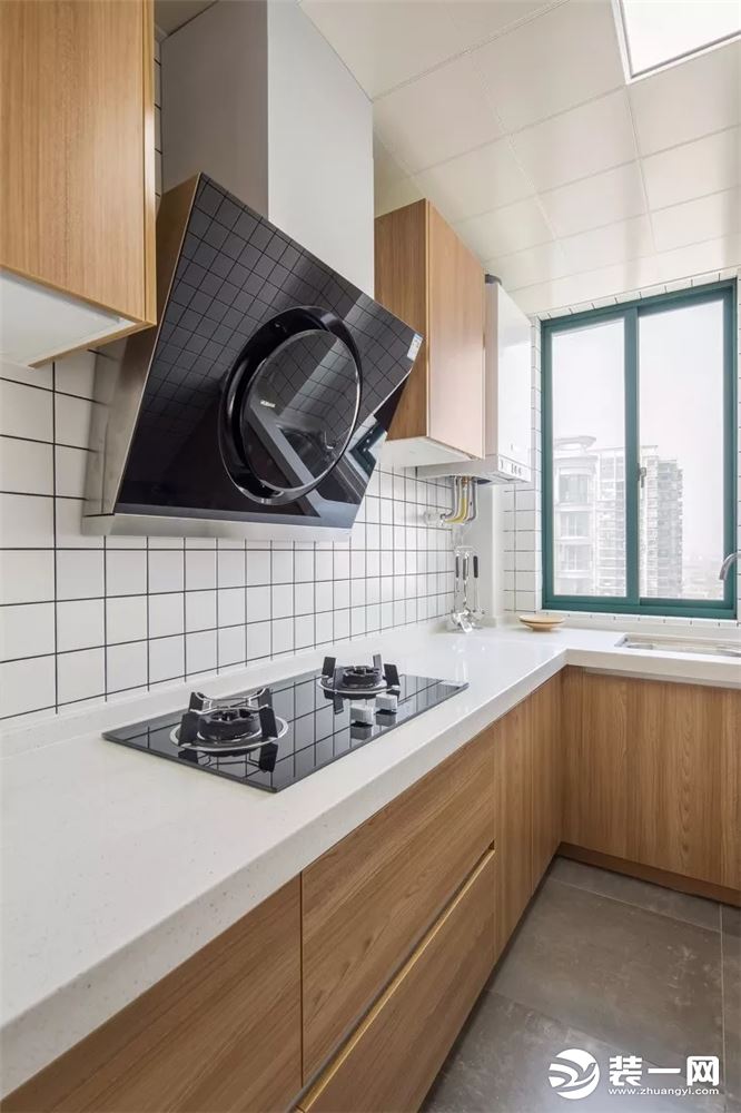 MUJU日式风格120平三居室厨房装修效果图