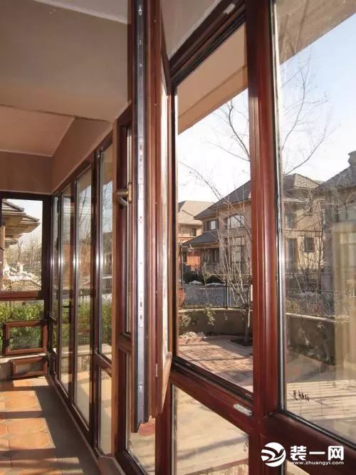 铝包木门窗多少钱铝包木门窗的优点推荐