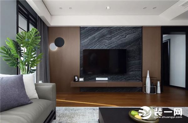 现代风格150平米电视墙装修