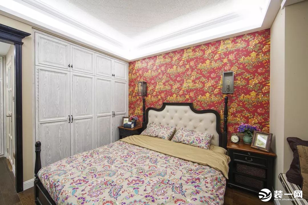120平米三居室美式风格卧室装修效果图