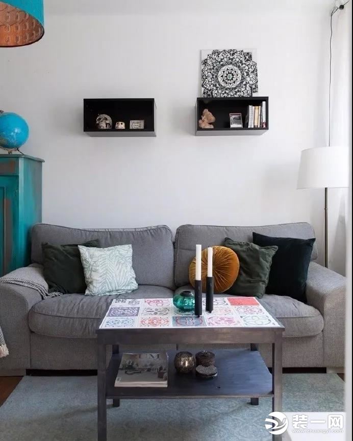 26平米混搭小户型单身公寓客厅沙发背景墙设计装修图片