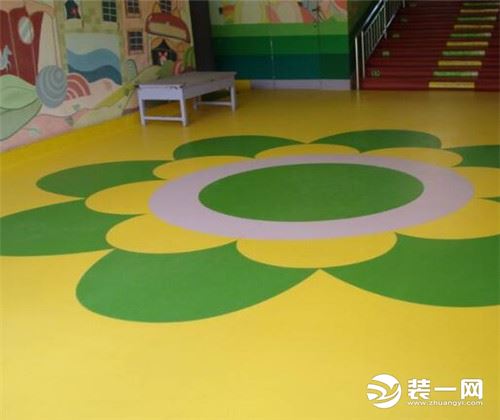 幼儿园塑胶地板实景图