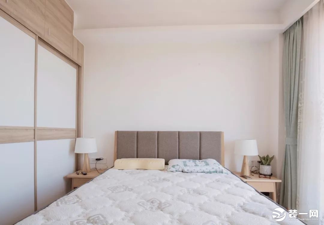 日式风格117平米复式楼卧室装修效果图