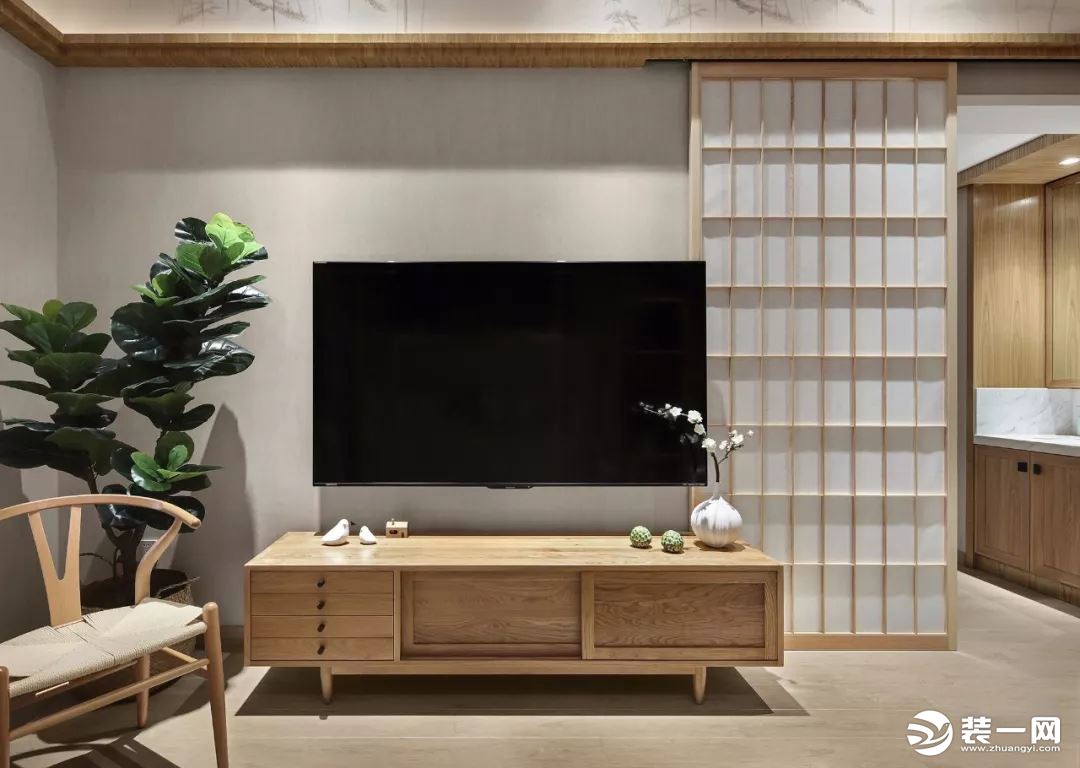 日式风格105平米三居室电视墙装修效果图