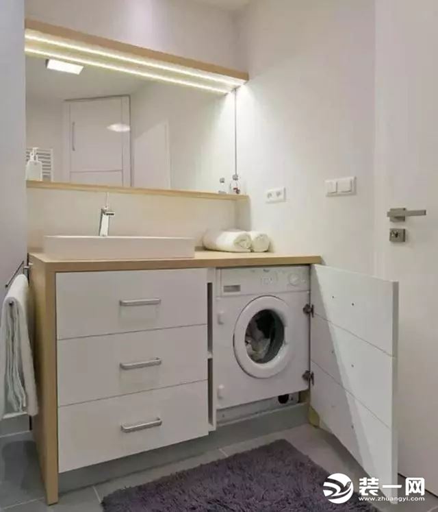 洗衣机放阳台好还是卫生间好洗衣机放在什么位置好卫生间分析