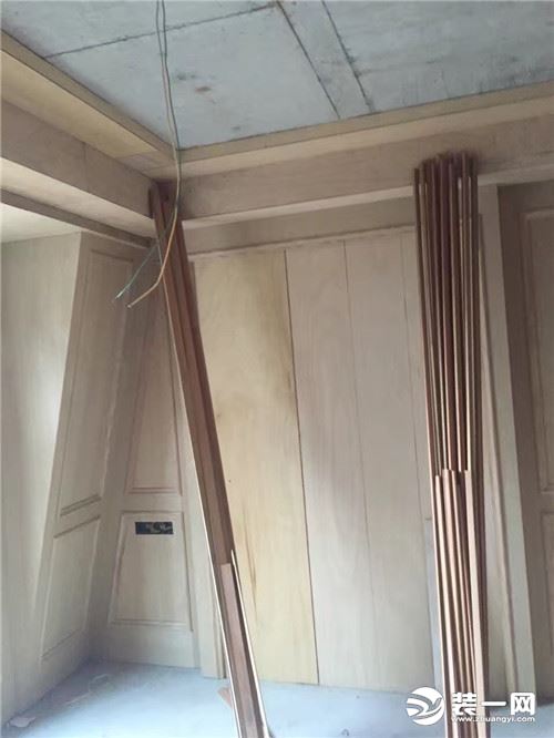 尚海阳光复式木工施工图片
