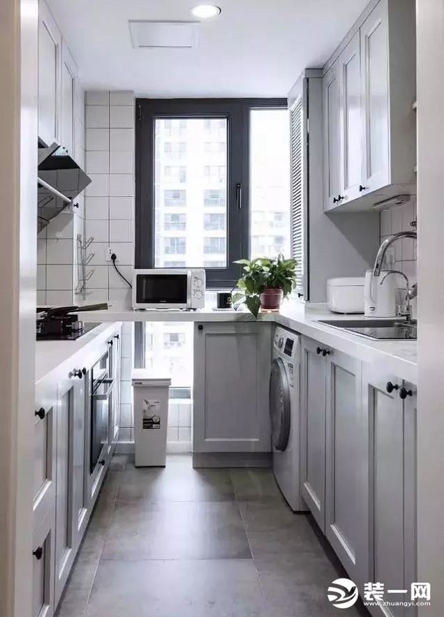 75平米现代简约两居室厨房装修图片