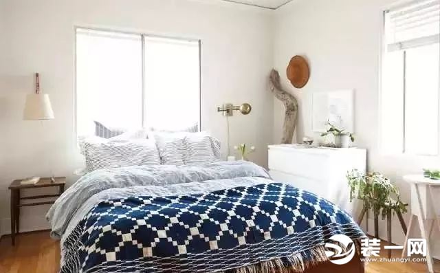 现代欧式风格小户型卧室装修效果图
