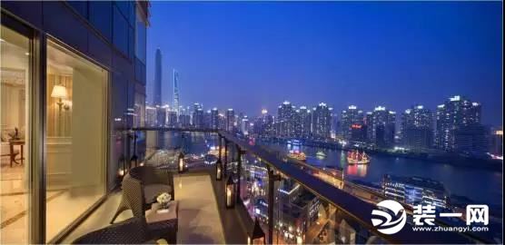 上海网红酒店上海豪宅楼盘:绿城黄浦湾阳台外景