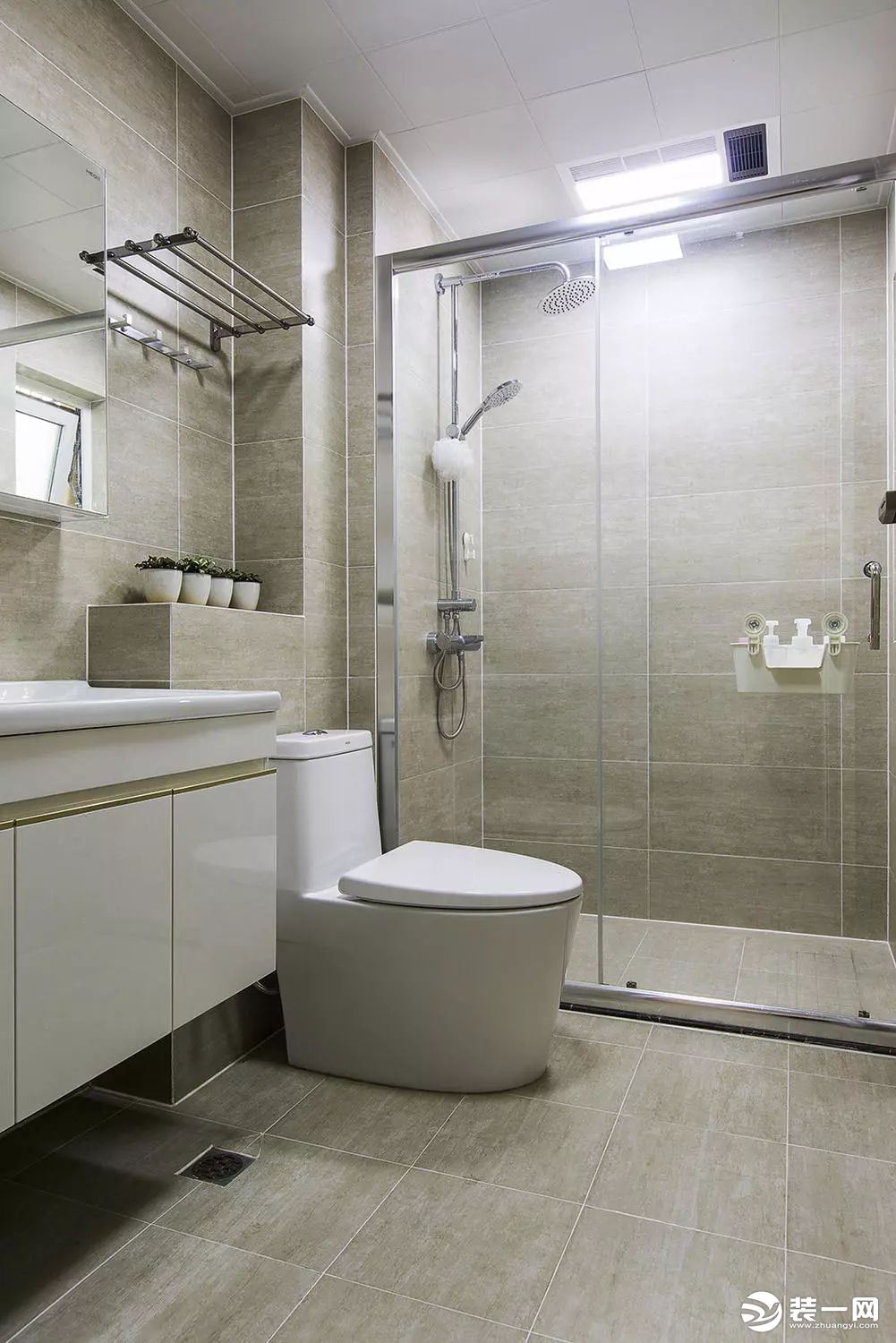 北欧风格三居室卫生间装修效果图