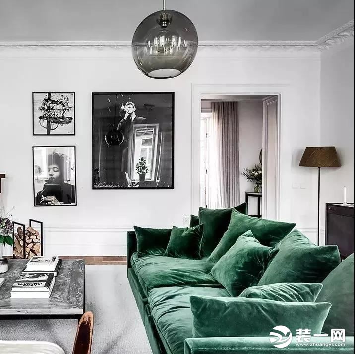 2019最新绿色系风格装修效果图—客厅沙发
