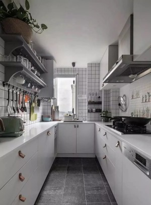 现代风格三居室厨房装修图片