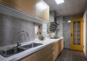 簡約風格家裝廚房設計一字型廚房櫥柜裝修效果圖