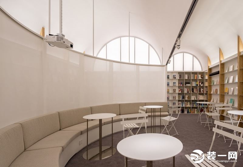 上海书店推荐|书店装修图转角沙发装修设计