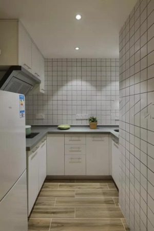 現代混搭風格三居室廚房隔斷裝修效果圖
