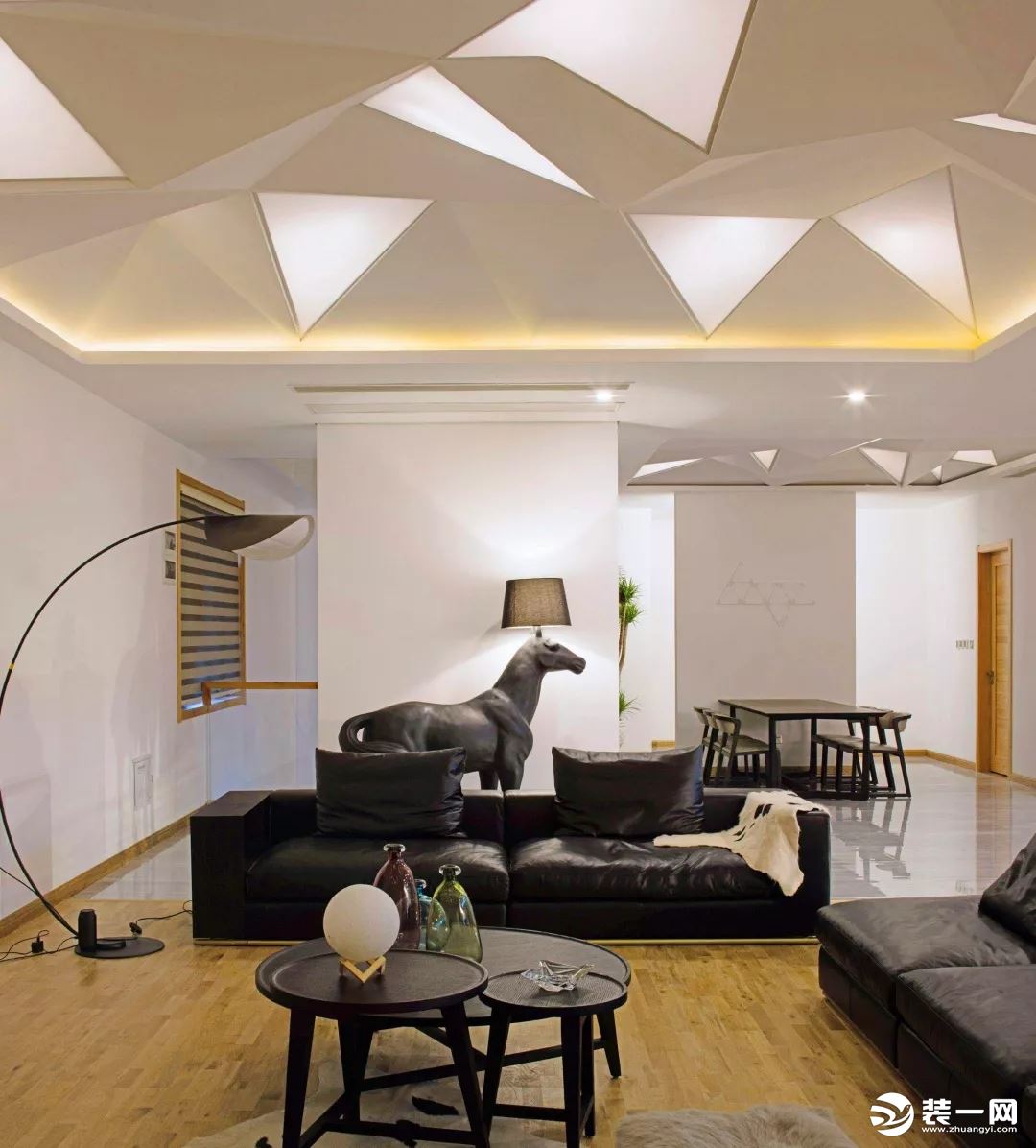 现代简约客厅天花板吊顶装修效果图 – 设计本装修效果图