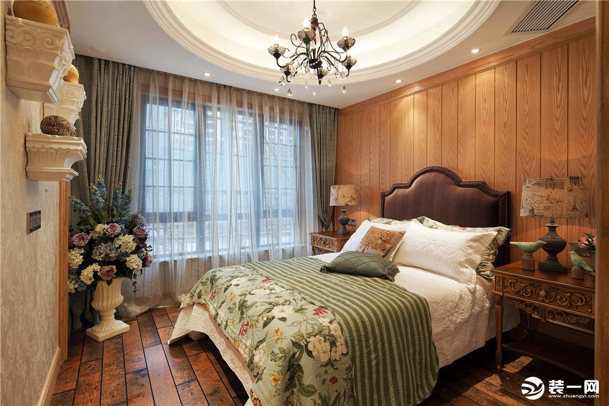 150平欧式三居室卧室装修效果图