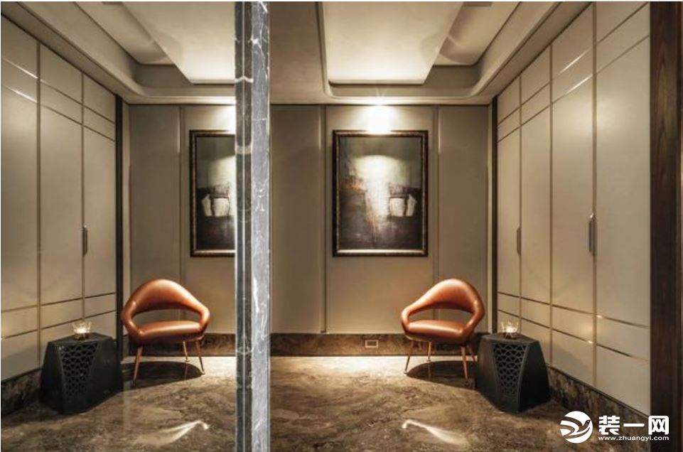 上海豪宅英式风格装修设计—800平米别墅梯厅玄关装修效果图