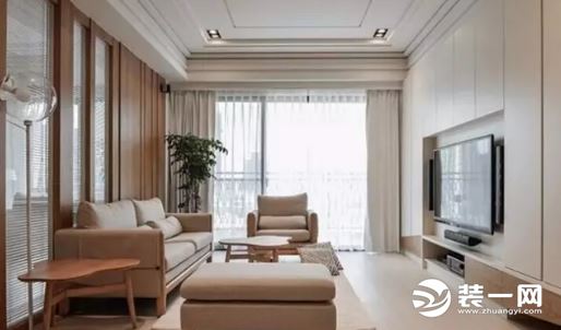 日式、中式风格的客厅窗帘搭配技巧
