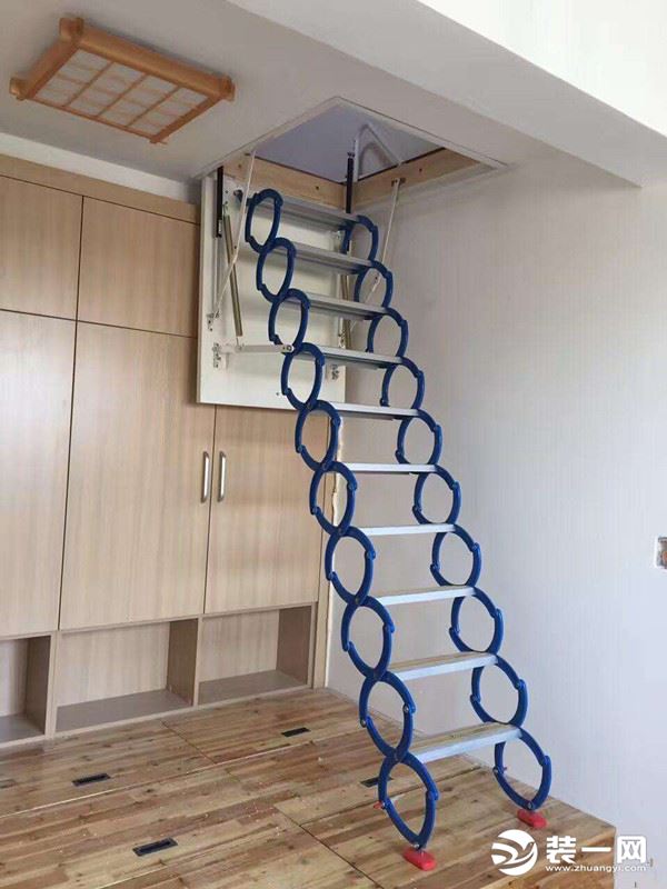 阁楼升降梯设计不占空间