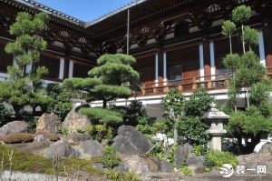 日式庭院：让你足不出户也可以感受日式禅意花园