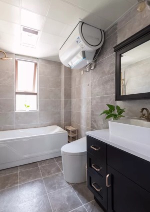 148平新中式风三居室浴室卫生间装修效果图