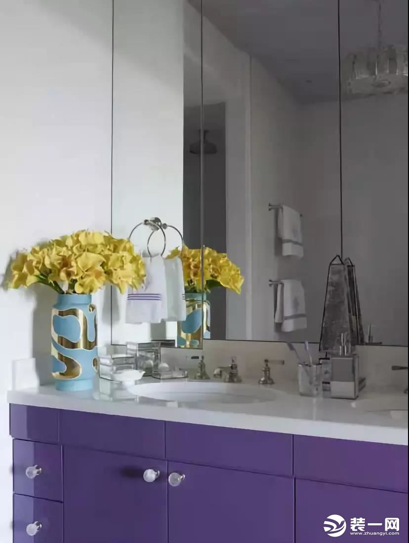 卫生间设计方案卫生间设计图片\紫色柜面活跃空间