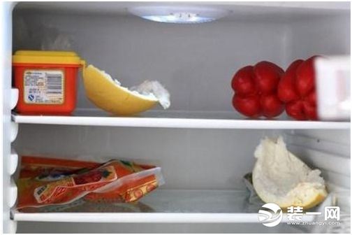 冰箱异味如何去除